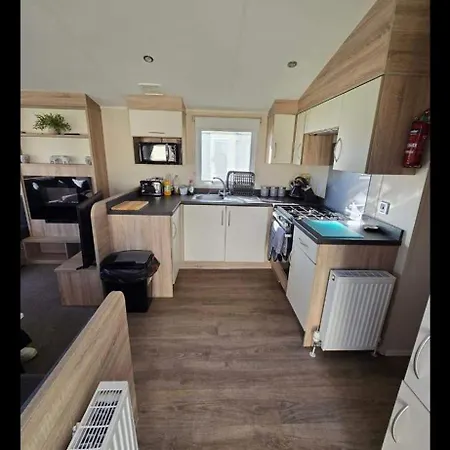 8 Berth Caravan Martello Beach Clacton Jaywick Sands Exterior photo